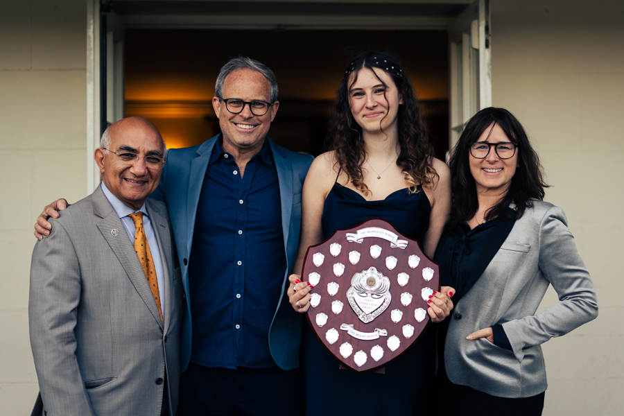 beyad shield with family