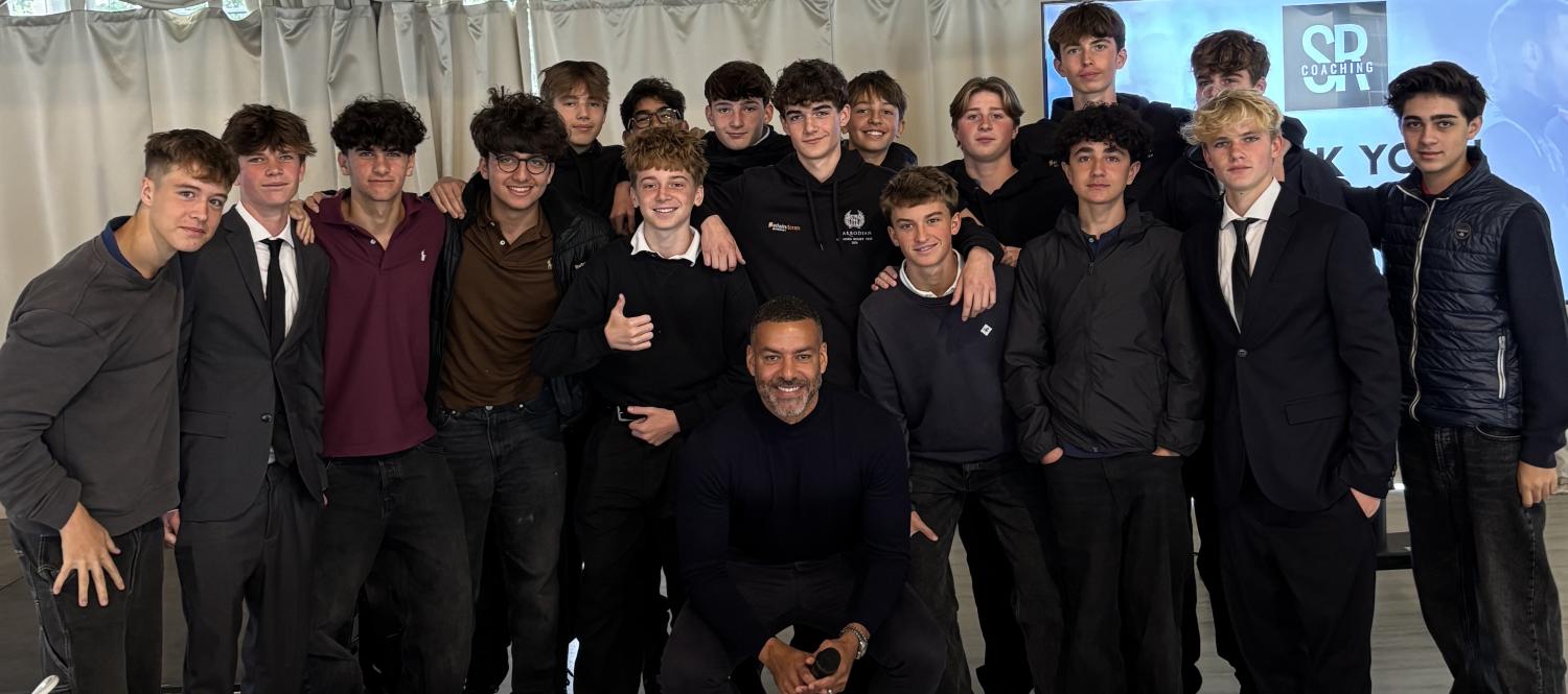Steven Reid with 15s