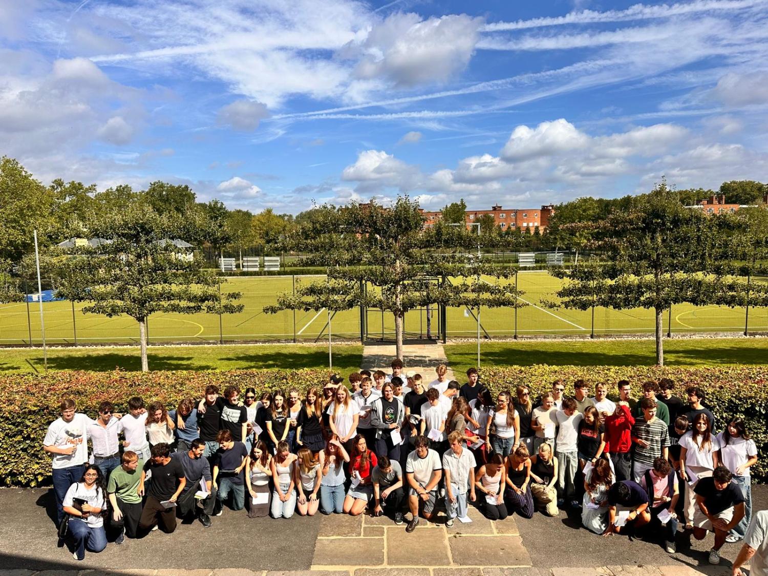 results day group shot