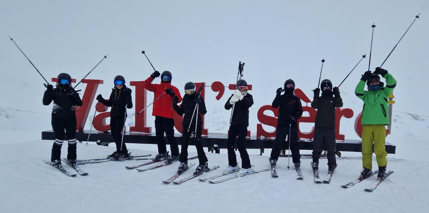 Group pose by Val Sign