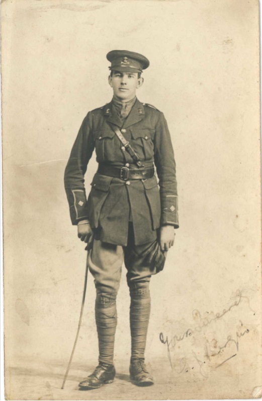 Chas%20James%20Bergin%20WW1%20military%20uniform.jpg