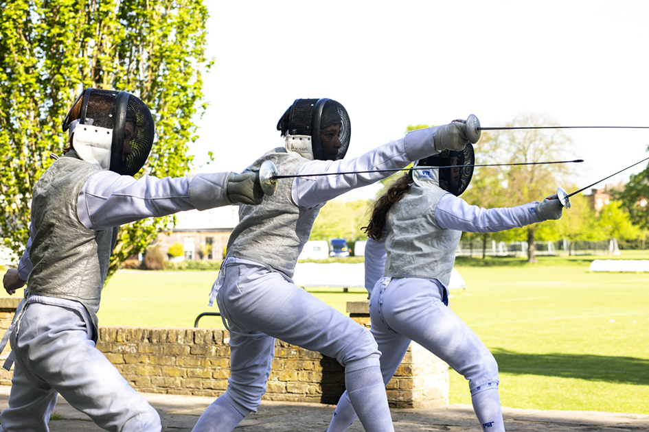 fencing%20in%20action.jpg