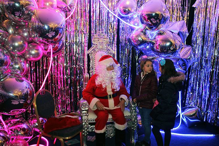 Santa's%20grotto.jpg