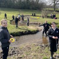 11s Field Trip to River Tillingbourne