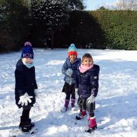 Pre_prep girls in snow