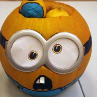 Minion pumpkin 2