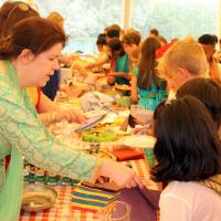 8s Hindu wedding feast