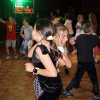 9s bubble year group disco