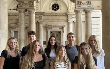 Harrodian Art Historians at the Courtauld