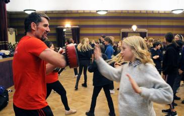 Self defence stay safe