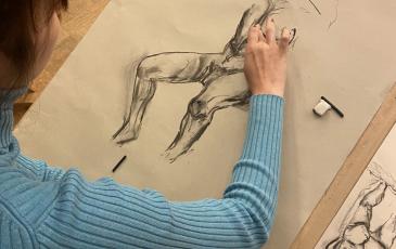 Life drawing class