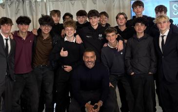 Steven Reid with Harrodian boys