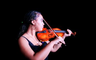 autumn concert image